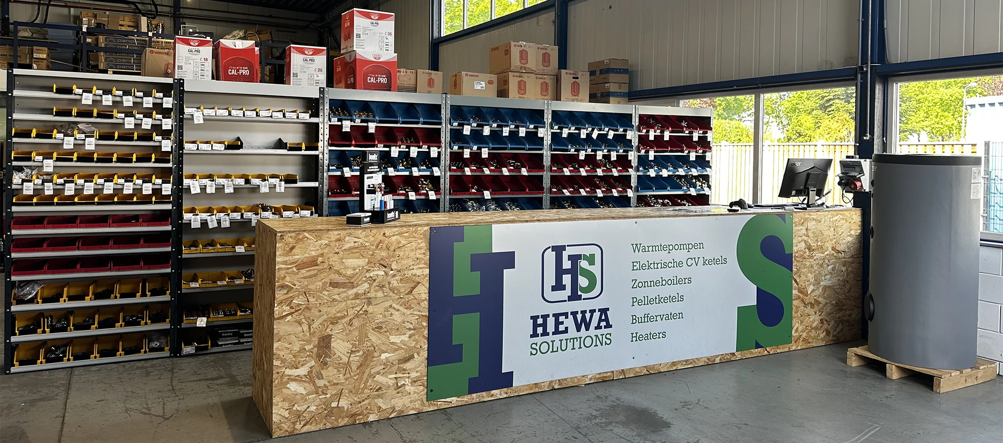 Pickup desk and stock at Hewa in Rijssen